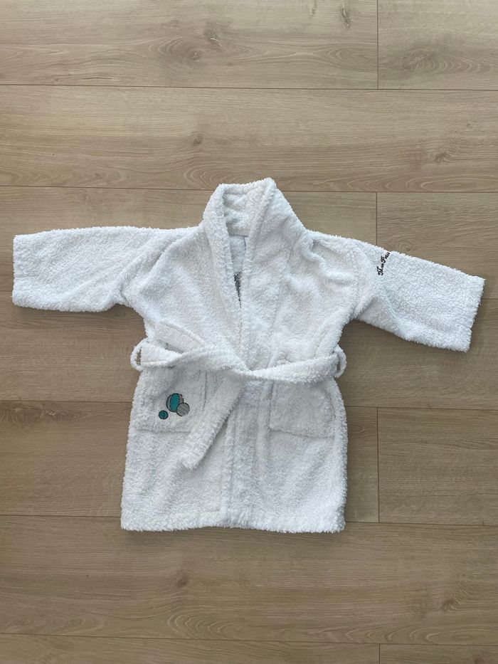 Peignoir Carré blanc ourson 2 ans