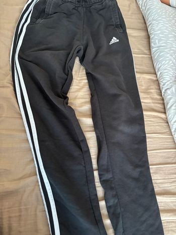 Jogging adidas