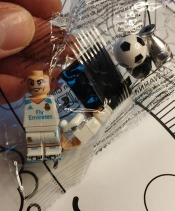 Personnage type Lego football neuf Cristiano Ronaldo CR7 Real Madrid bleu blanc