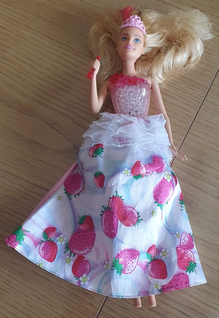 Barbie chanteuse - photo numéro 3