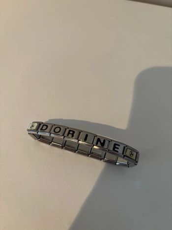 Bracelet prénom Dorine neuf