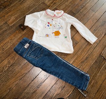 Jeans catimini (porté bon état) et t-shirt du pareil au même (très bon état ) 24 mois