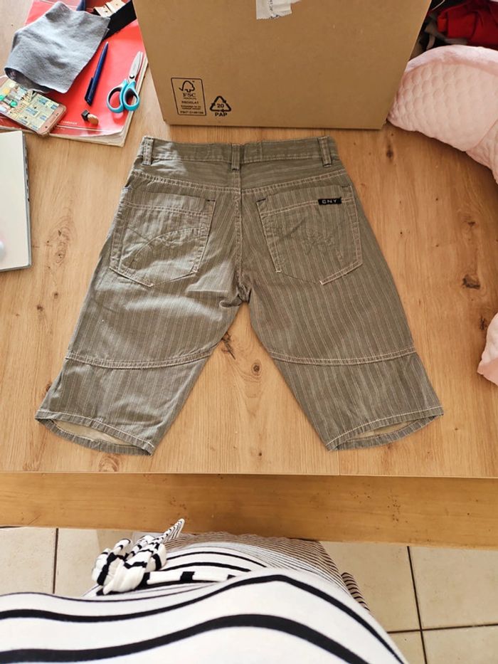 Short 12 ans CNY - photo numéro 3