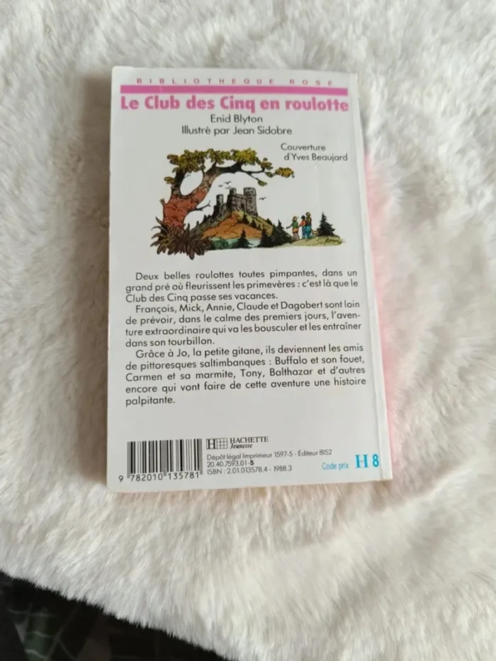 Livre : club des 5 en roulotte - photo numéro 2