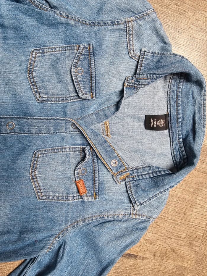Chemise en jean bleu clair 6 ans - photo numéro 3