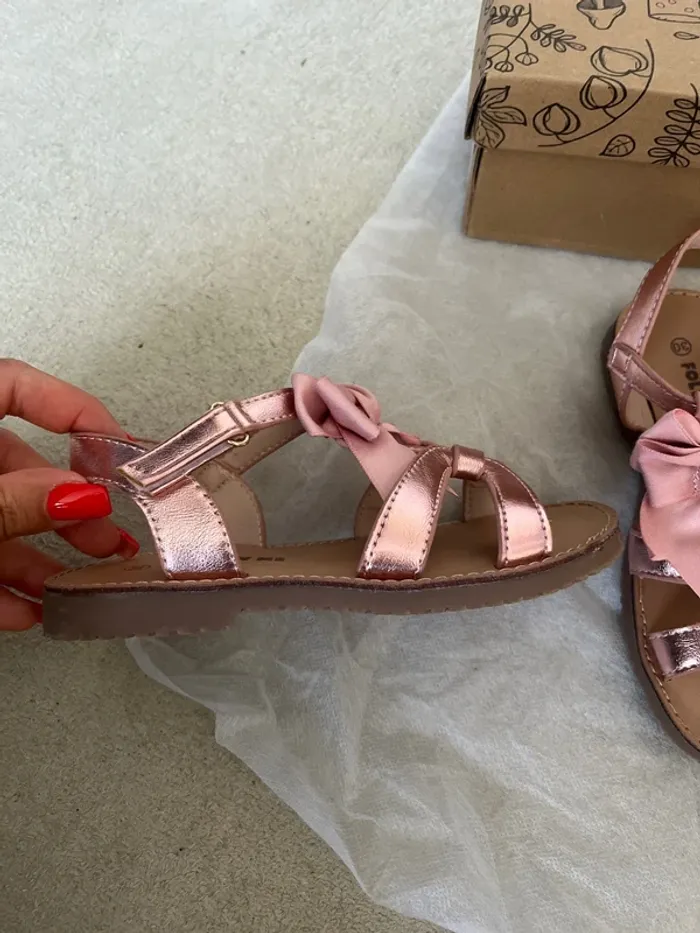 Sandales rose doré – Taille 30 🌸 - photo numéro 3