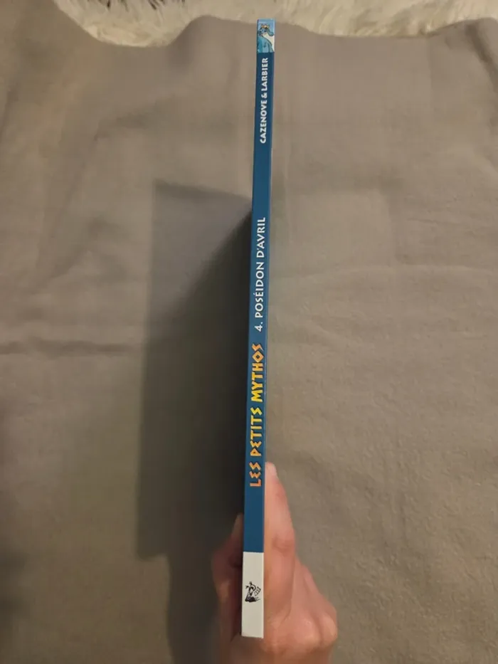 Les Petits Mythos : Poséidon d'Avril - photo numéro 3