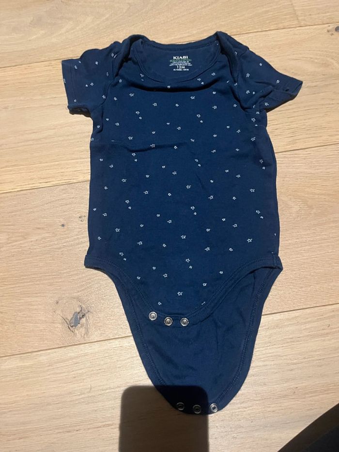 Body 12 mois