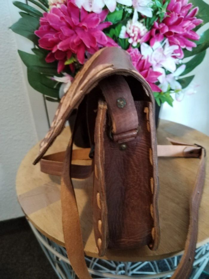 Sac à bandoulière marocain neuf en cuir de vachette - photo numéro 5