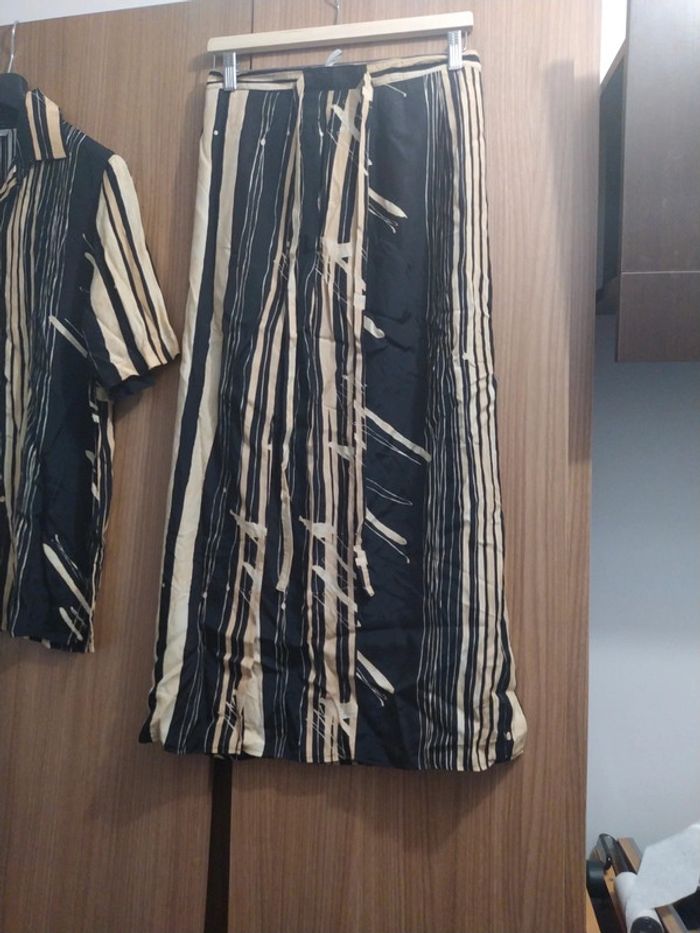 Ensemble haut+jupe - photo numéro 6