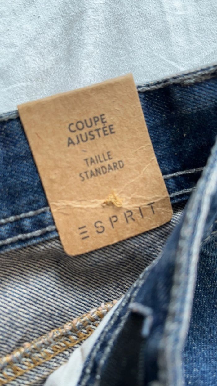 Jeans neuf - photo numéro 3