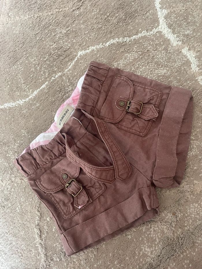 Short Burberry 6 mois