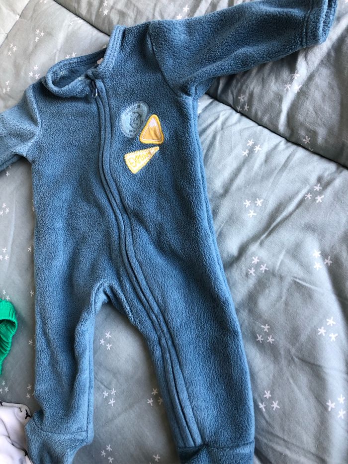 Lot pyjama 1 mois - photo numéro 2