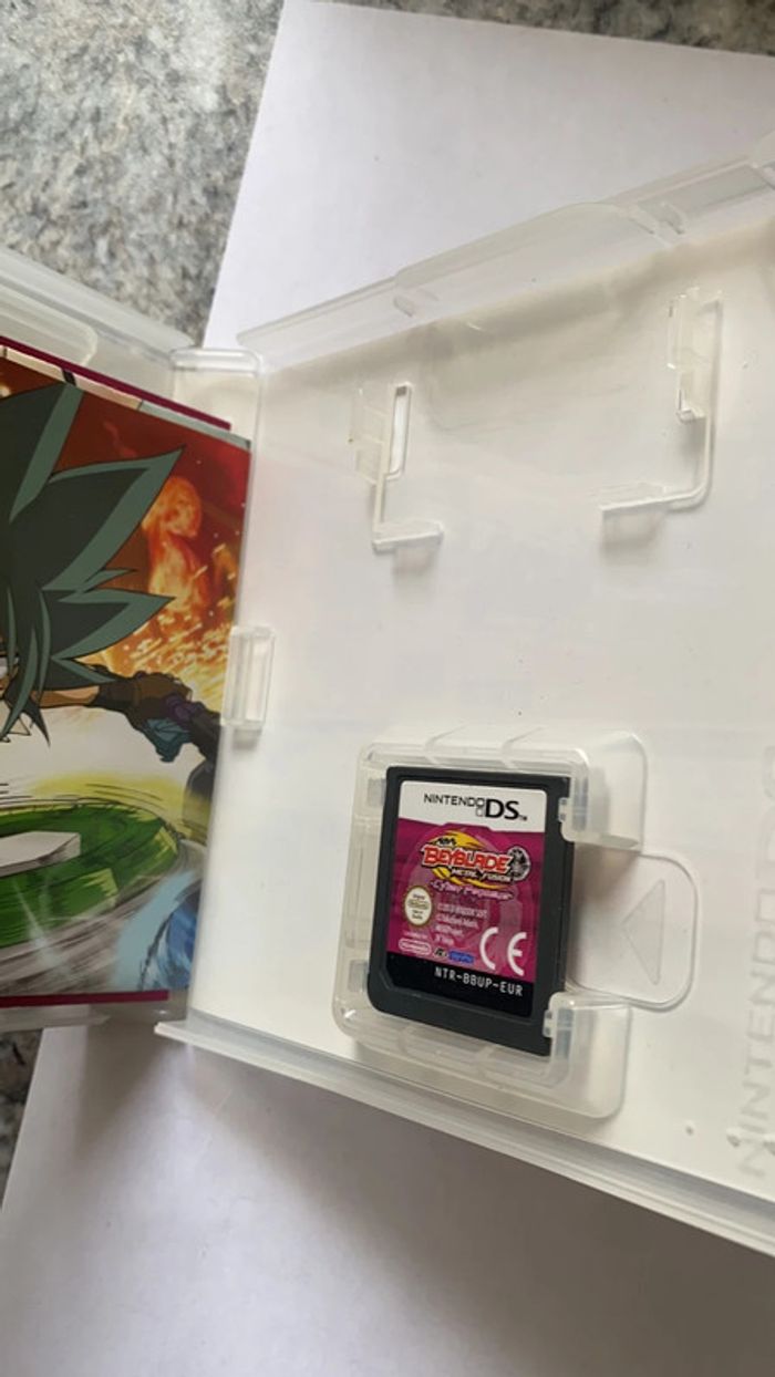 beyblade métal fusion ds - photo numéro 2