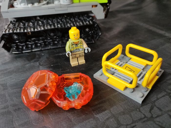 Foreuse à chenille Lego - photo numéro 7