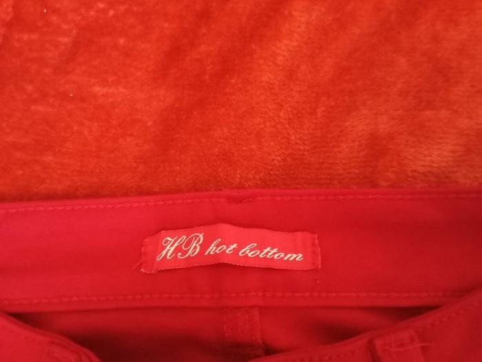 Pantalon rouge - photo numéro 6