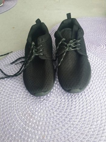 Tennis souple neuve