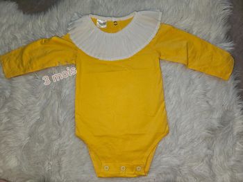 Barboteuse jaune bébé - Taille 60 cm (3 mois) neuve