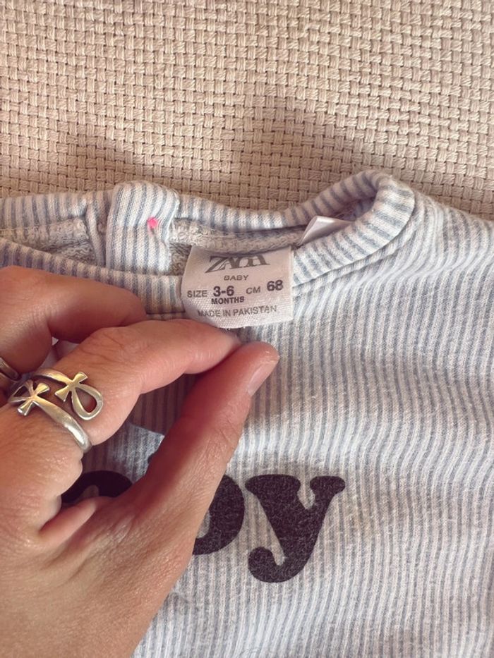 Ensemble sweat-shirt Zara et legging Kiabi - photo numéro 4