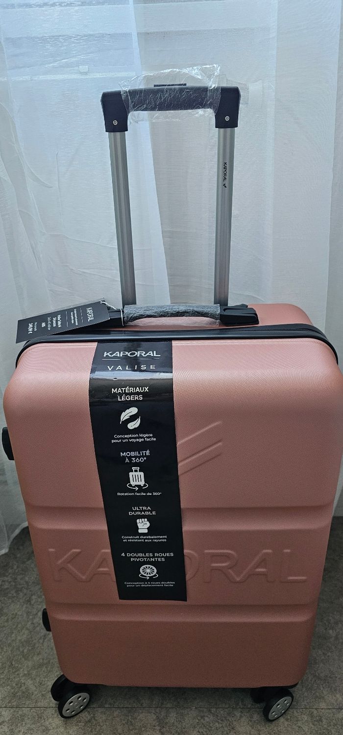 Elegante Valise neuve Kaporal - photo numéro 3