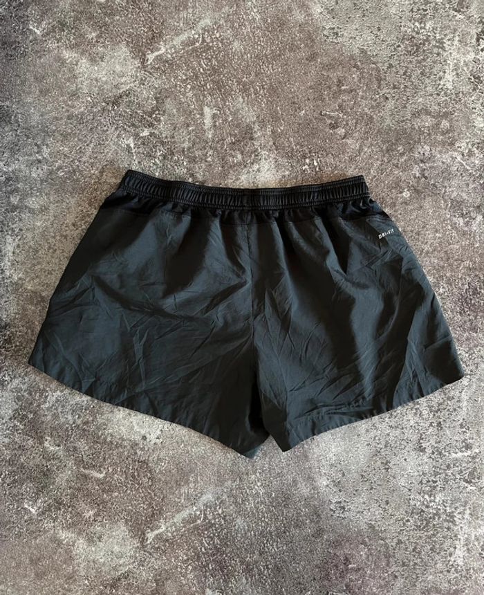Short sport noir femme Nike taille XL Pantalón corto deportivo mujer Pantaloncino donna Damen - photo numéro 3