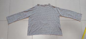 Pull gris