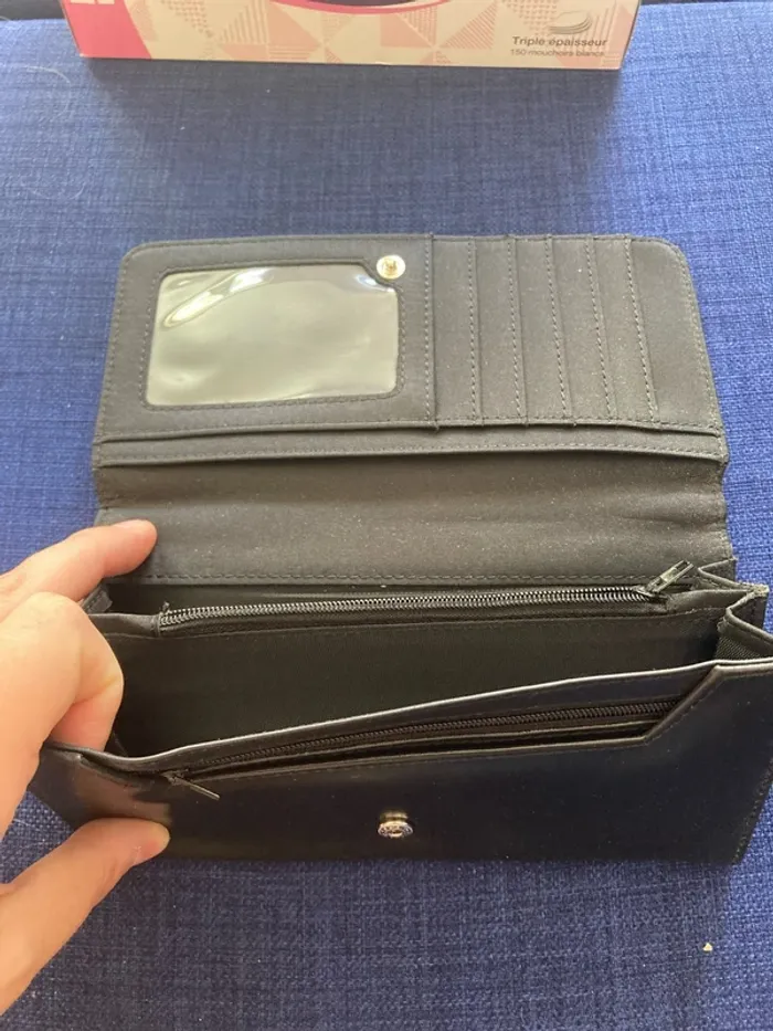 Porte feuille - photo numéro 3