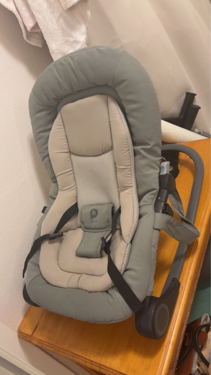 Transat à bascule bébé