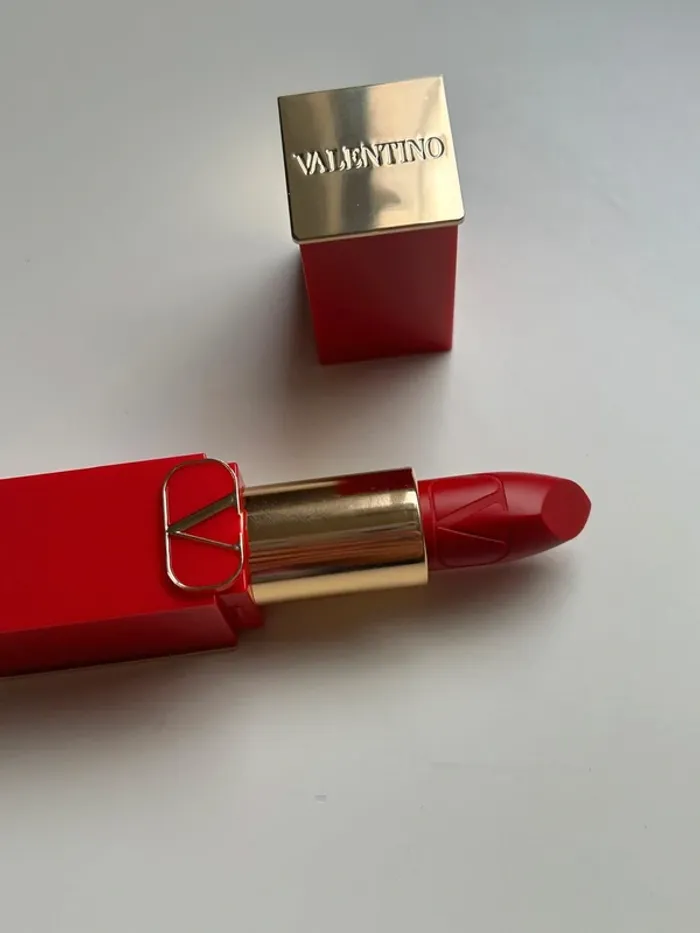 Rouge à lèvres Rosso Valentino neuf nº22R - photo numéro 2