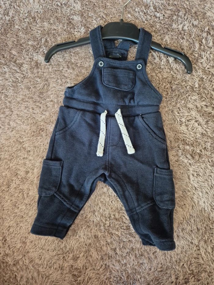Salopette kiabi 3 mois