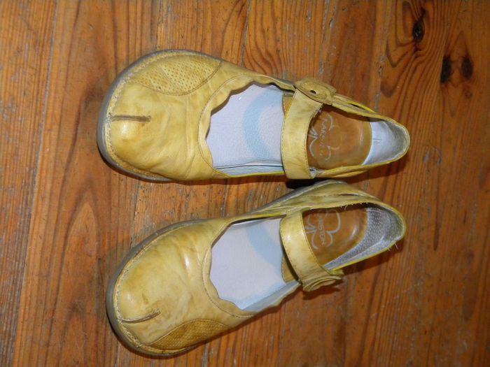 babies T37 cuir jaune Karston