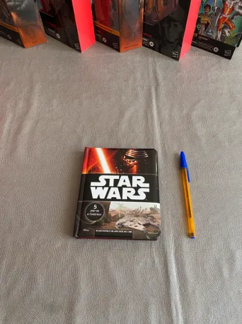 Livre Pop up Star Wars 2016