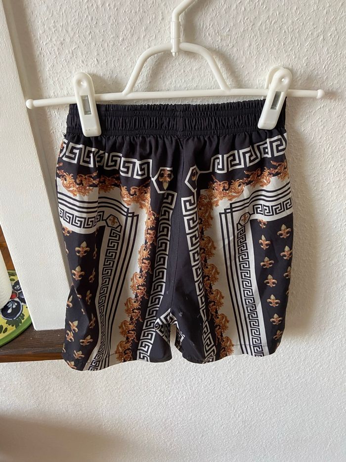Short noir avec motif - photo numéro 2