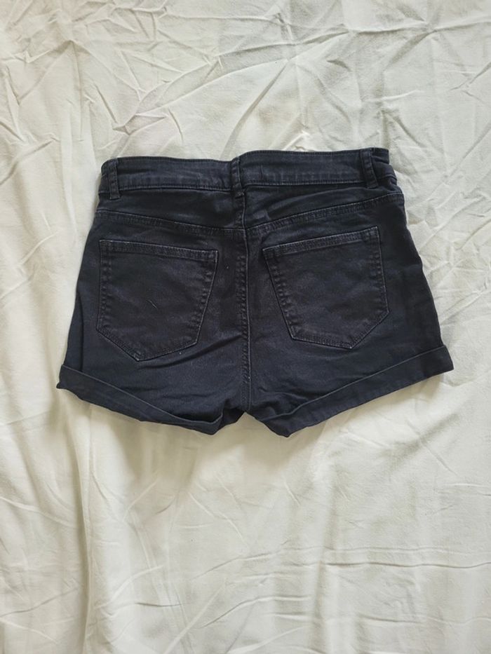 Short 12-13 ans - photo numéro 3