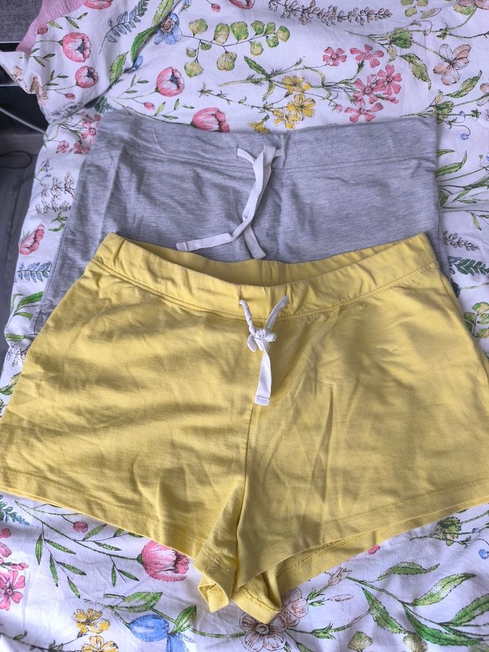 Lot 2 shorts en coton