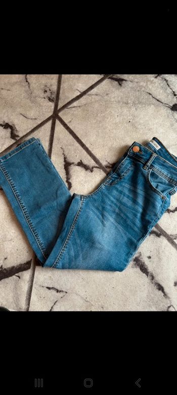 Jeans 3/4 ■ cache cache