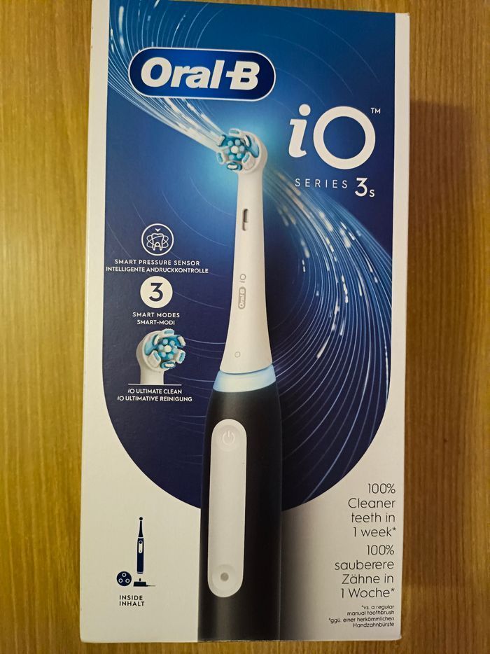 Brosse à dents électrique Oral-B IO series 3S - photo numéro 2