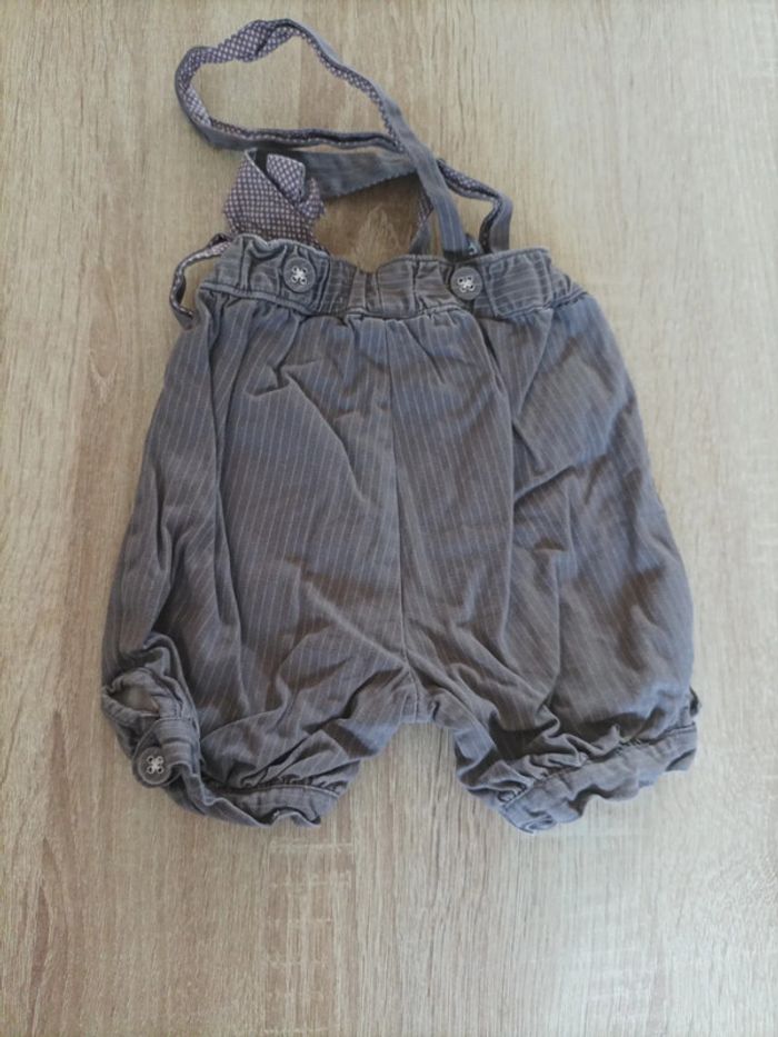 Short à bretelles 9 mois - photo numéro 3