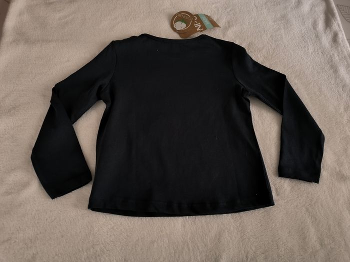 Haut neuf 24 mois - photo numéro 2