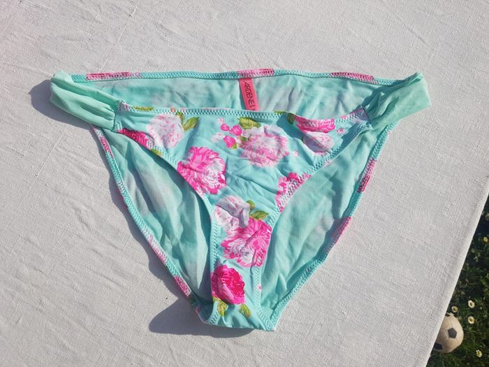 Bas de Maillot de Bain taille L Neuf