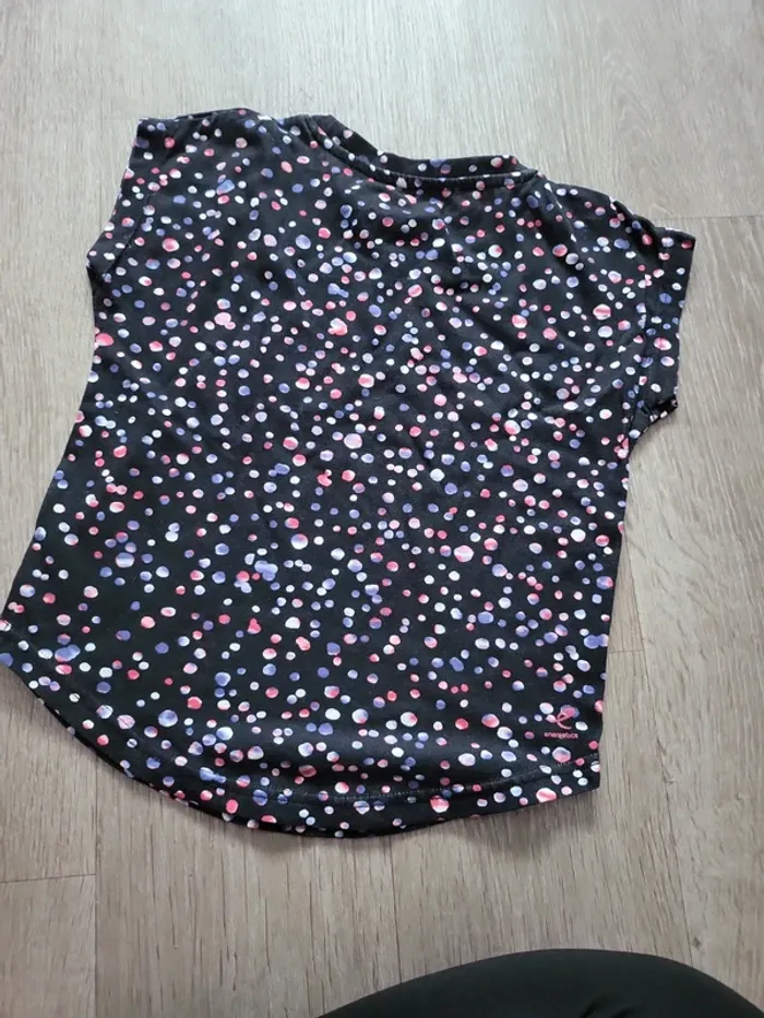 T-shirt 8 ans - photo numéro 2