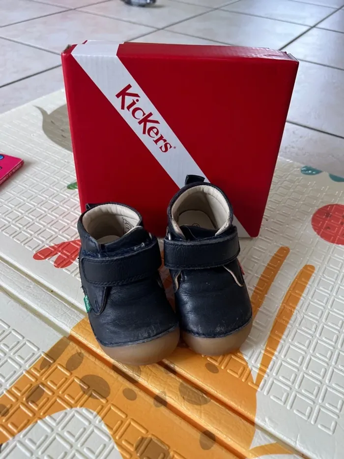 Kickers sabio bébé en cuir – Taille 20 bon état - photo numéro 4
