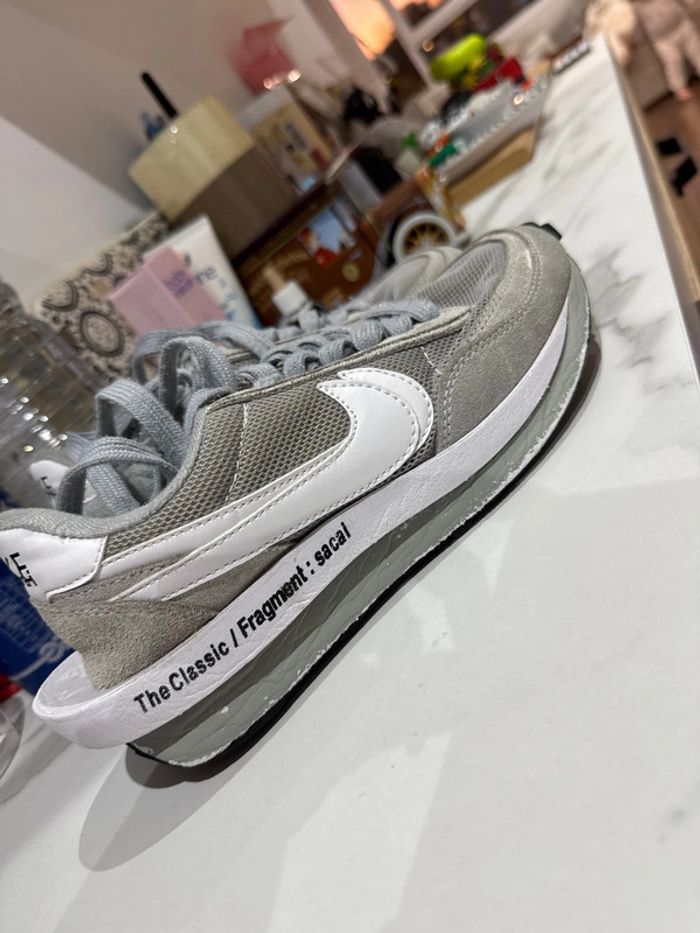 Nike sacai taille 37,5