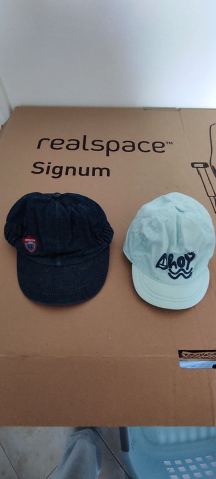 Lot de casquettes - photo numéro 2