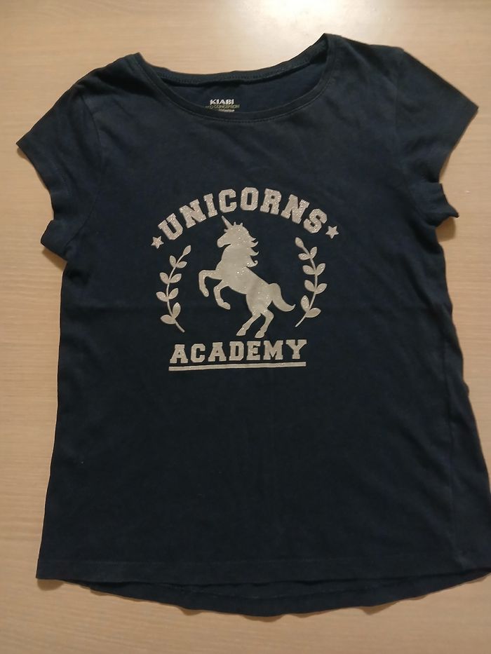 Tee shirt fille en coton taille 8 ans marque kiabi tres bonne etat - photo numéro 6