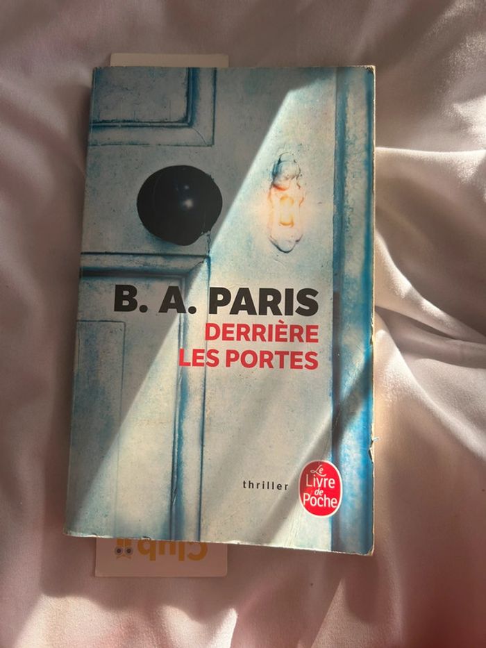 Livre de poche