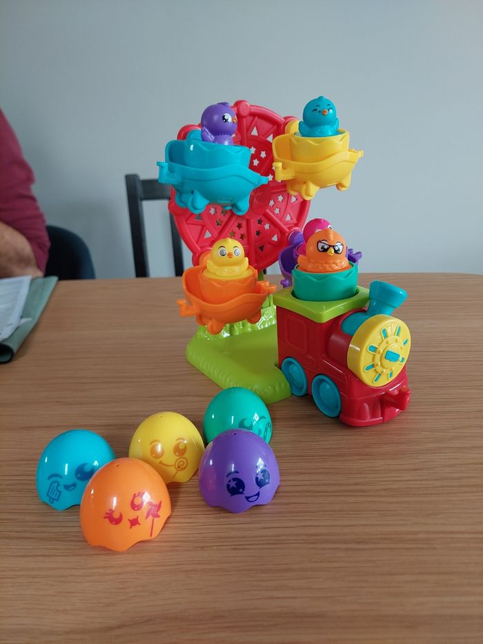 Tomy eggventure train