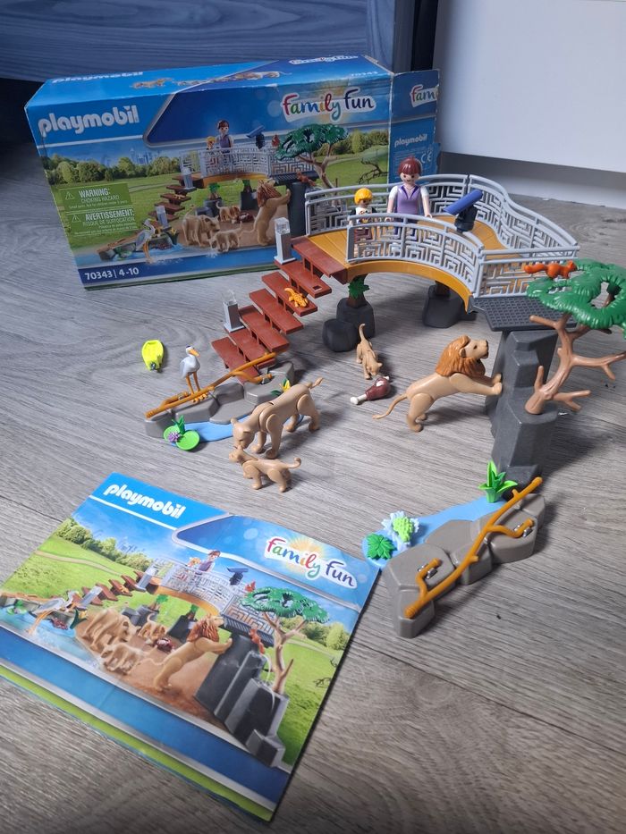Playmobil 70343 
Complet avec boîte