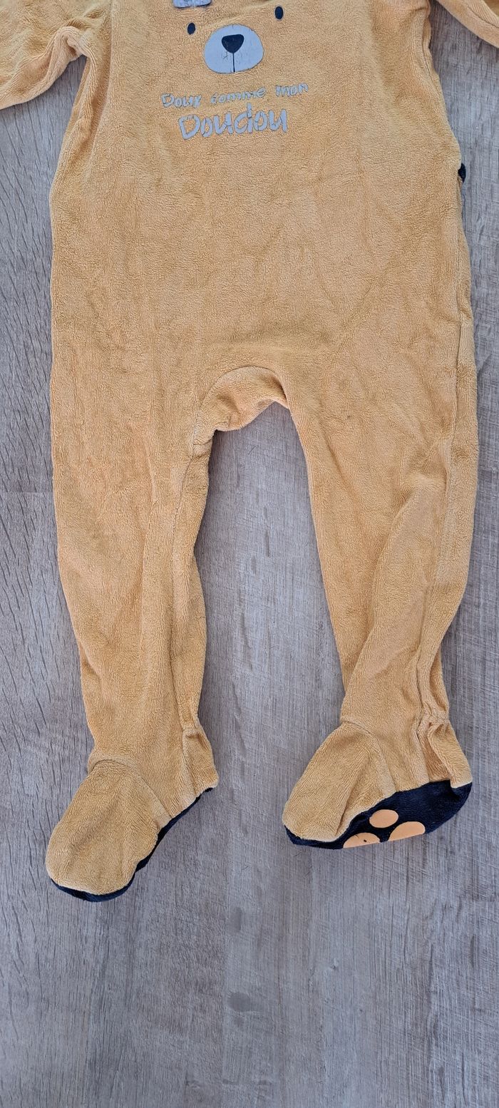 Pyjama - photo numéro 5