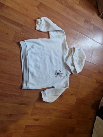 Sweat à capuche lulu castagnette